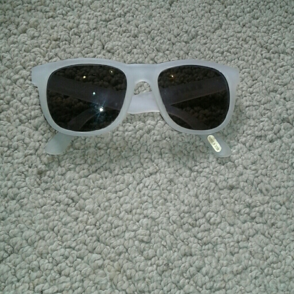 Louis vuitton sunglass